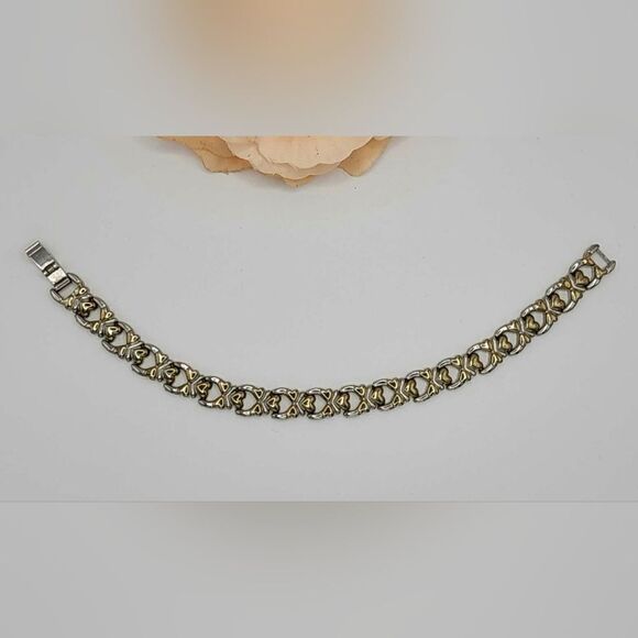 Gold silver two tone heart link bracelet - Picture 4 of 6